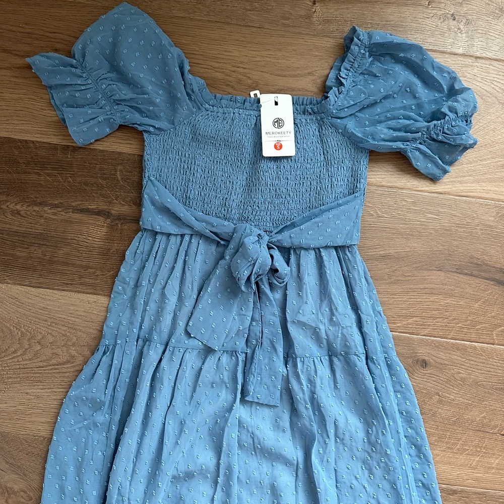 Merokeety Women's square neck puff sleeve dress